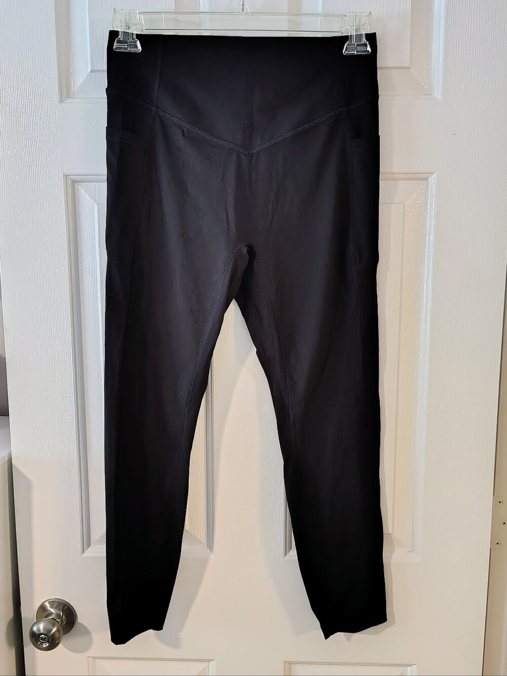 HALARA Black UltraSculpt™ Butt Lift And Cinch High-Waist Leggings 7/8 Length